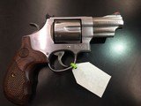 SMITH & WESSON 629 DELUXE - 2 of 4