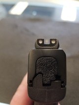 SMITH & WESSON M&P 40 SHIELD M2.0 - 3 of 4