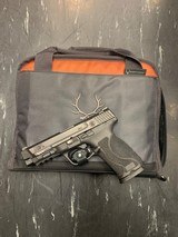 SMITH & WESSON M&P 45 M2.0 - 1 of 7