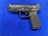 SMITH AND WESSON M&P9 M2.0 - 2 of 6