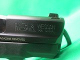 SMITH & WESSON M&P9 SHIELD - 4 of 7