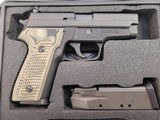 SIG SAUER P229 NITRON - 1 of 7