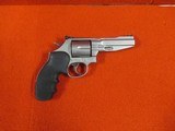 SMITH & WESSON 686-6 PRO SERIES - 1 of 3