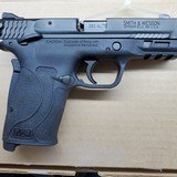 SMITH & WESSON 380 Shield EZ M2.0 - 1 of 4