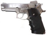 SMITH & WESSON 659 - 1 of 6