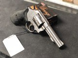 SMITH & WESSON 64-7 - 2 of 7