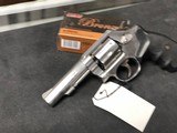 SMITH & WESSON 64-7 - 5 of 7