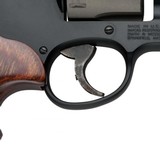 SMITH & WESSON 327 PERFORMANCE - 4 of 4
