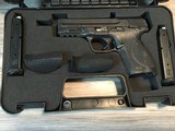 SMITH & WESSON M&P 9M2.0 - 3 of 4