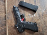 GLOCK 17 g17 gen 3 - 2 of 4