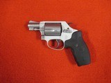 SMITH & WESSON 637-2 Airweight - 2 of 6