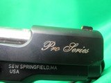 SMITH AND WESSON SW1911 PRO SERIES - 5 of 6