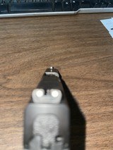 SMITH & WESSON M&P 9 sheild - 3 of 3