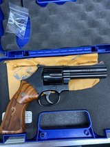 SMITH & WESSON 586 CLASSIC - 4 of 6