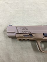 SMITH & WESSON .40 M&P M2.0 - 3 of 3