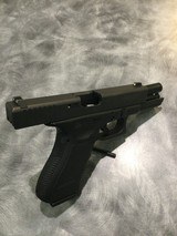 GLOCK 17Gen3 - 3 of 4