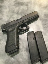 GLOCK 17Gen3 - 1 of 4