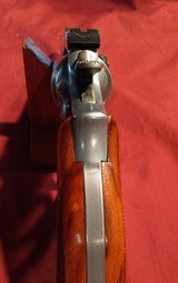 SMITH & WESSON 617 - 3 of 5