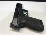 SMITH & WESSON M&P9
M2.0 - 3 of 7