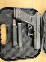 GLOCK G22 GEN4 - 2 of 3