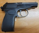 MAKAROV M 9X18 - 2 of 4