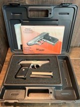 SIG SAUER P230 SL - 1 of 5