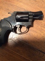 SMITH & WESSON MODEL 36 - 2 of 3