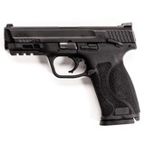 SMITH & WESSON M&P40 M2.0 - 2 of 4