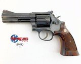 SMITH & WESSON 586 - 2 of 3