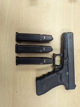 GLOCK G 22 Gen 4 - 2 of 2