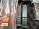 GLOCK 19 G19 Crushed Silver Distressed 33 ROUND MAGAZINE - 4 of 6