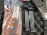 GLOCK 19 G19 CUSTOM BEAR BARREL ONE 33 ROUND MAGAZINE - 4 of 6