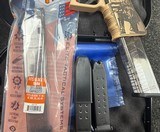 GLOCK 19 G19 Constitution EDITION - 3 of 6