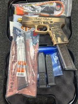 GLOCK 19 G19 Constitution EDITION - 1 of 6