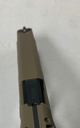 SMITH AND WESSON M&P 9 2.0 - 3 of 4