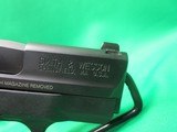 SMITH & WESSON M&P SHIELD - 5 of 6