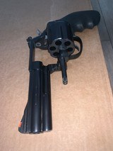 SMITH & WESSON 586 - 4 of 5