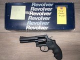 SMITH & WESSON 586 - 2 of 5