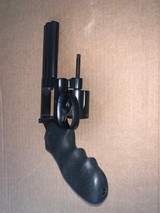 SMITH & WESSON 586 - 5 of 5