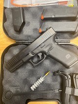 GLOCK 17 g17 gen 5 - 2 of 2