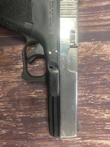 GLOCK G17 17
Gen 4 needs loving home - 6 of 7