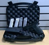 SMITH & WESSON 12436 M&P Shield M2.0 9mm - 1 of 3