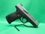 SMITH & WESSON SD40VE - 1 of 6
