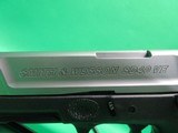 SMITH & WESSON SD40VE - 3 of 6