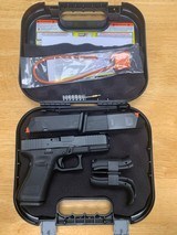 GLOCK 19 GEN 5 - 1 of 3