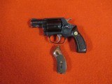 SMITH & WESSON MODEL 36 CHIEFS SPECIAL - 4 of 4