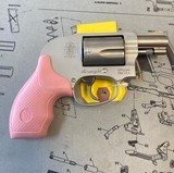 SMITH & WESSON 638 - 1 of 3