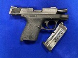 SMITH AND WESSON m&p 40 shield - 3 of 6