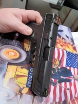 SMITH & WESSON SD9 VE - 4 of 5