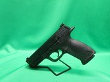 SMITH & WESSON M&P9 - 2 of 8